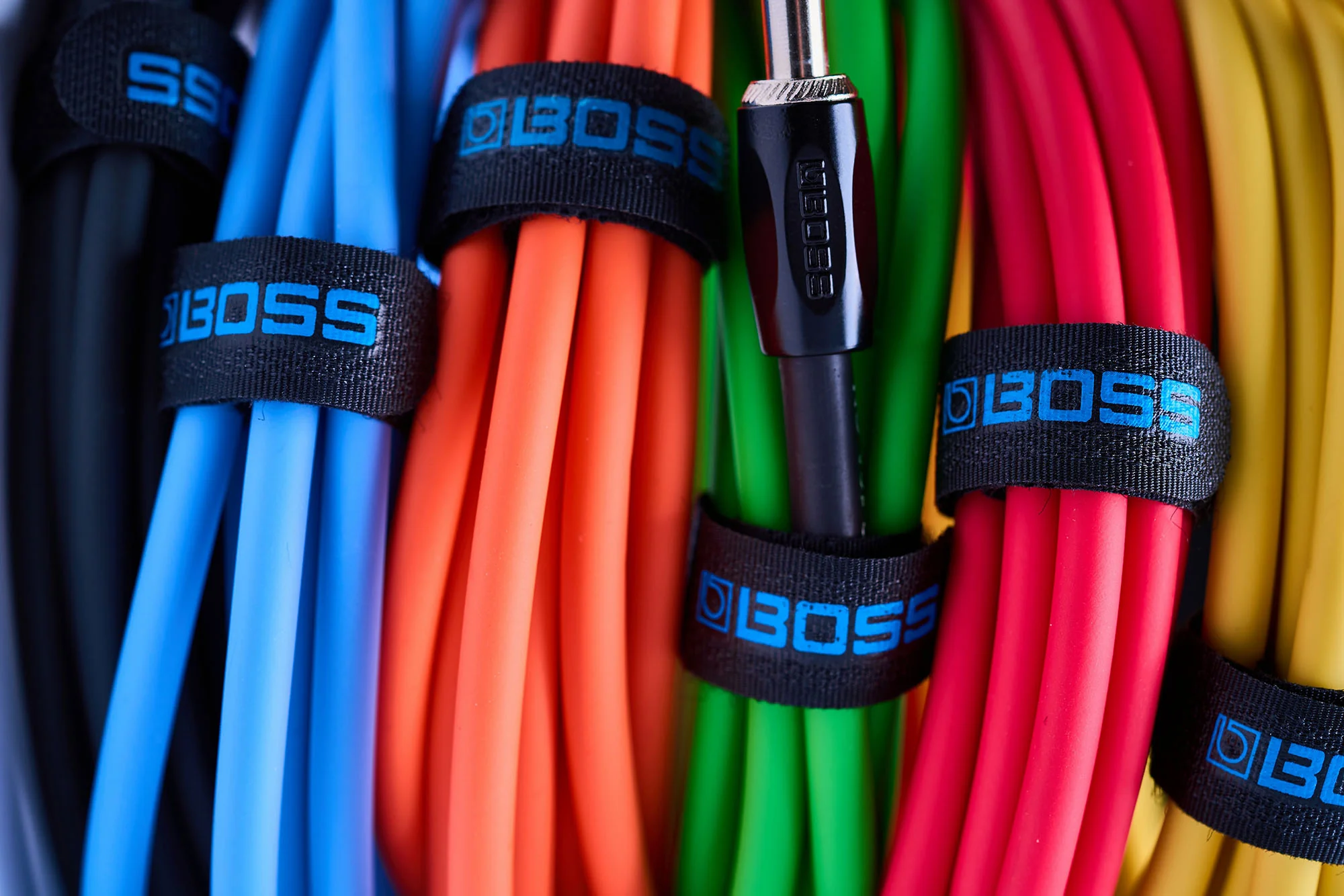 Boss BIC-10A-BK Instrument Cable, 10ft/3m, Angled/Straight 1/4" Jack, Black - Image 8