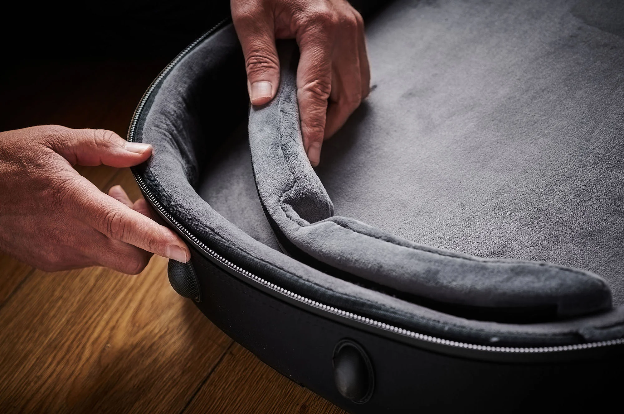 BOSS CB-EG20 Premium Semi Rigid Gig Bag For Electric Guitar - Image 10