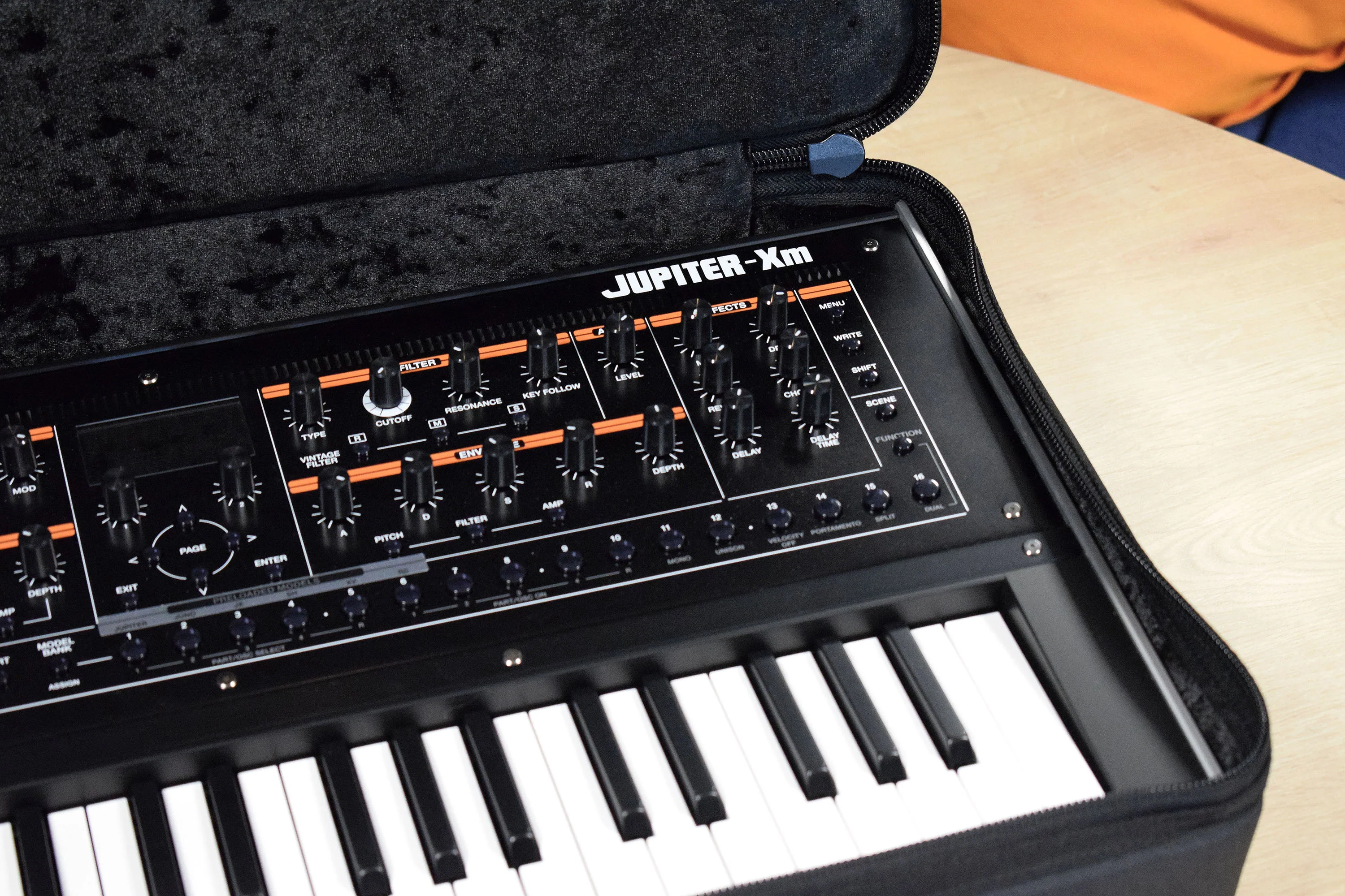 Roland CB-JUXM Keyboard Bag For JUPITER-Xm - Image 6