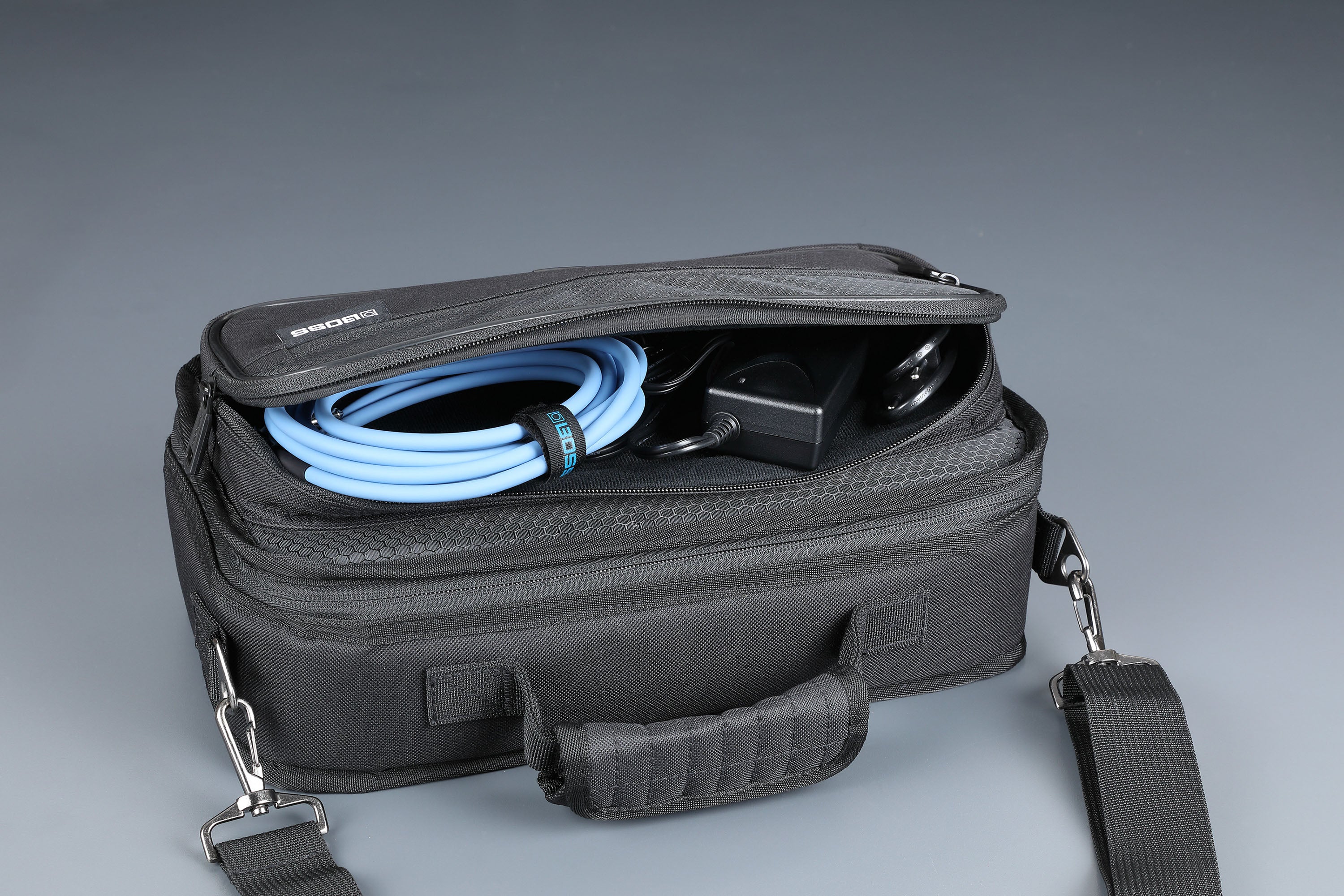 BOSS CB-BM-S Guitar Effects Carry Bag, Small Size - Image 6