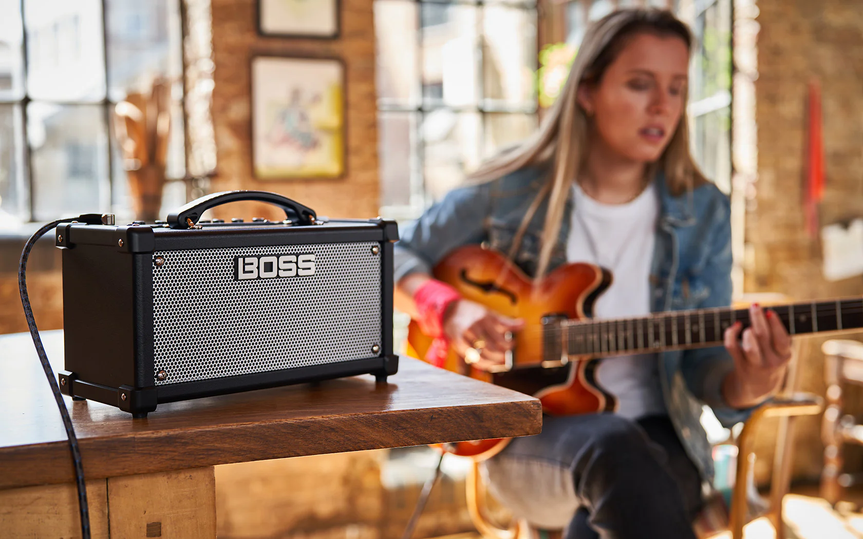 BOSS D-CUBELX Dual Cube Guitar Amp - Image 5