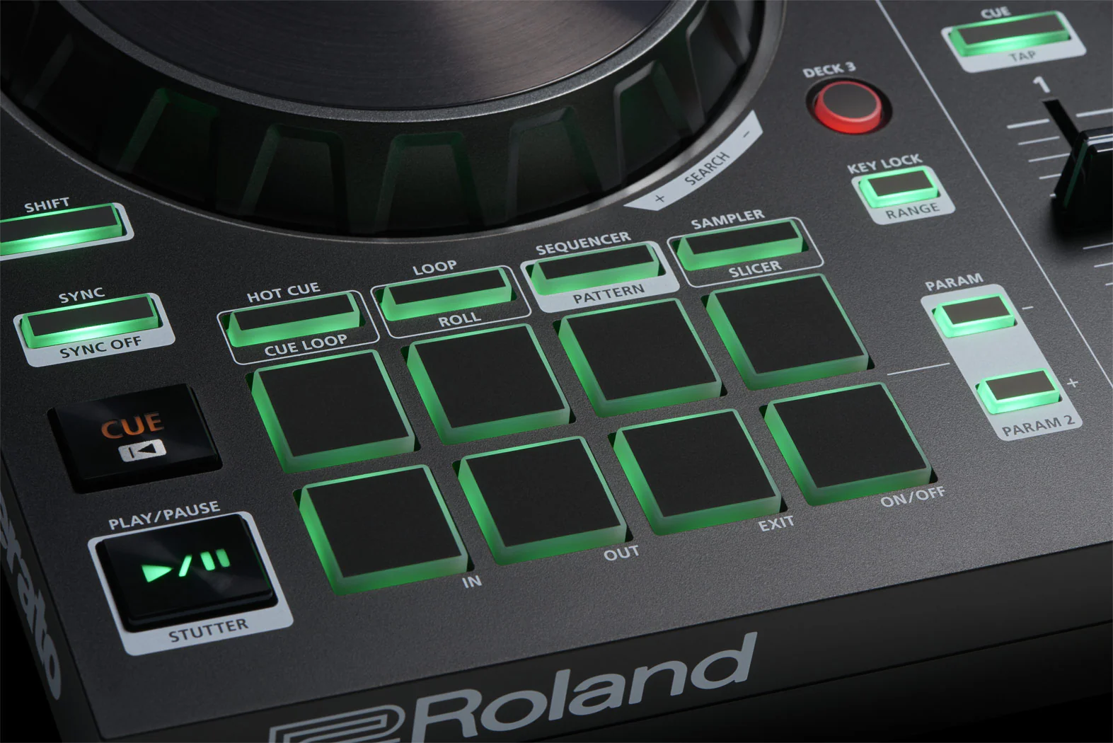 Roland DJ-202 Lightweight And Rugged Intro DJ Controller - Inc Serato DJ Lite - Image 7
