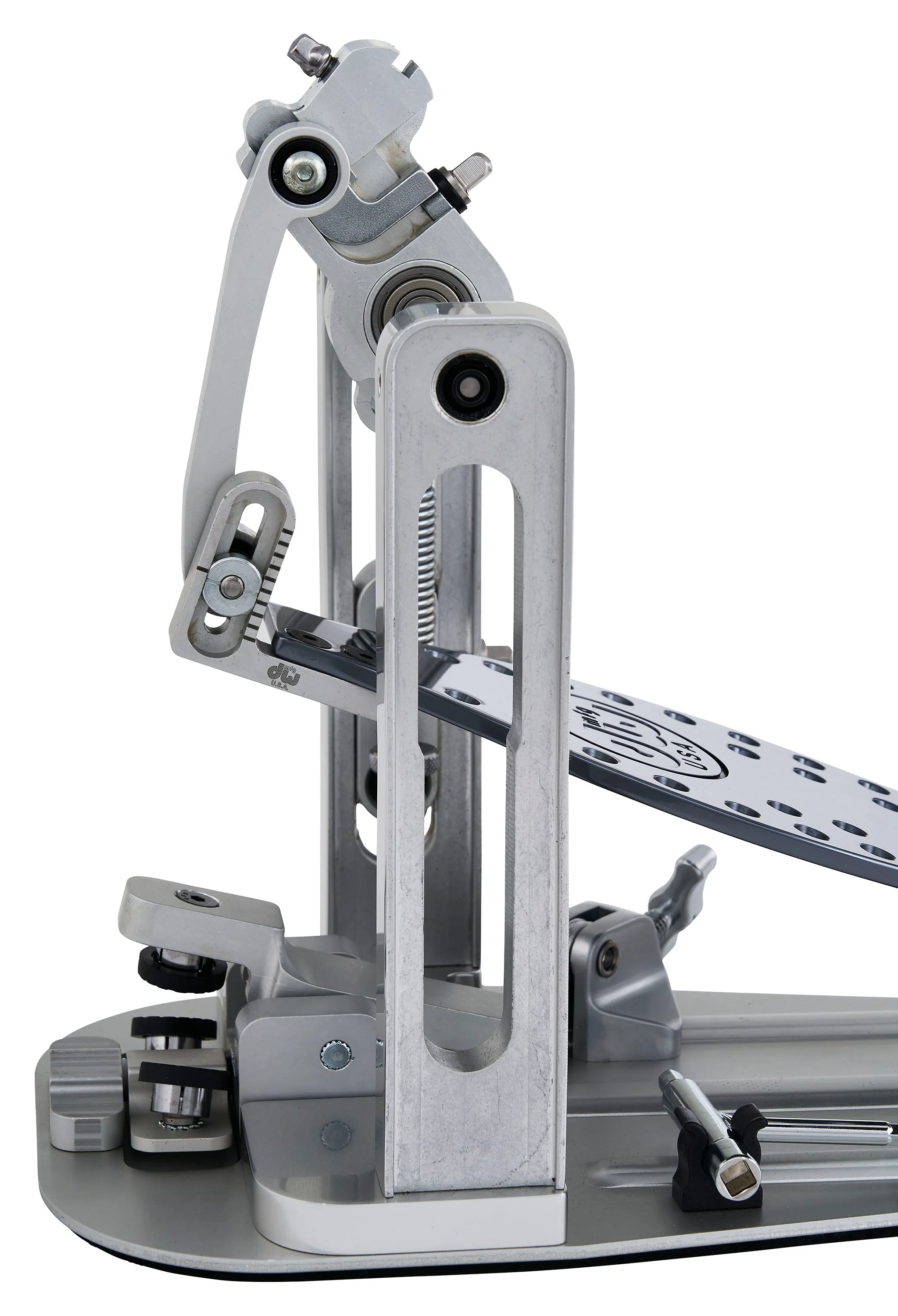 DW Drums MFG Series Machined Direct Drive Single Bass Drum Pedal with Extended Footboard, Polished Aluminum - Image 2