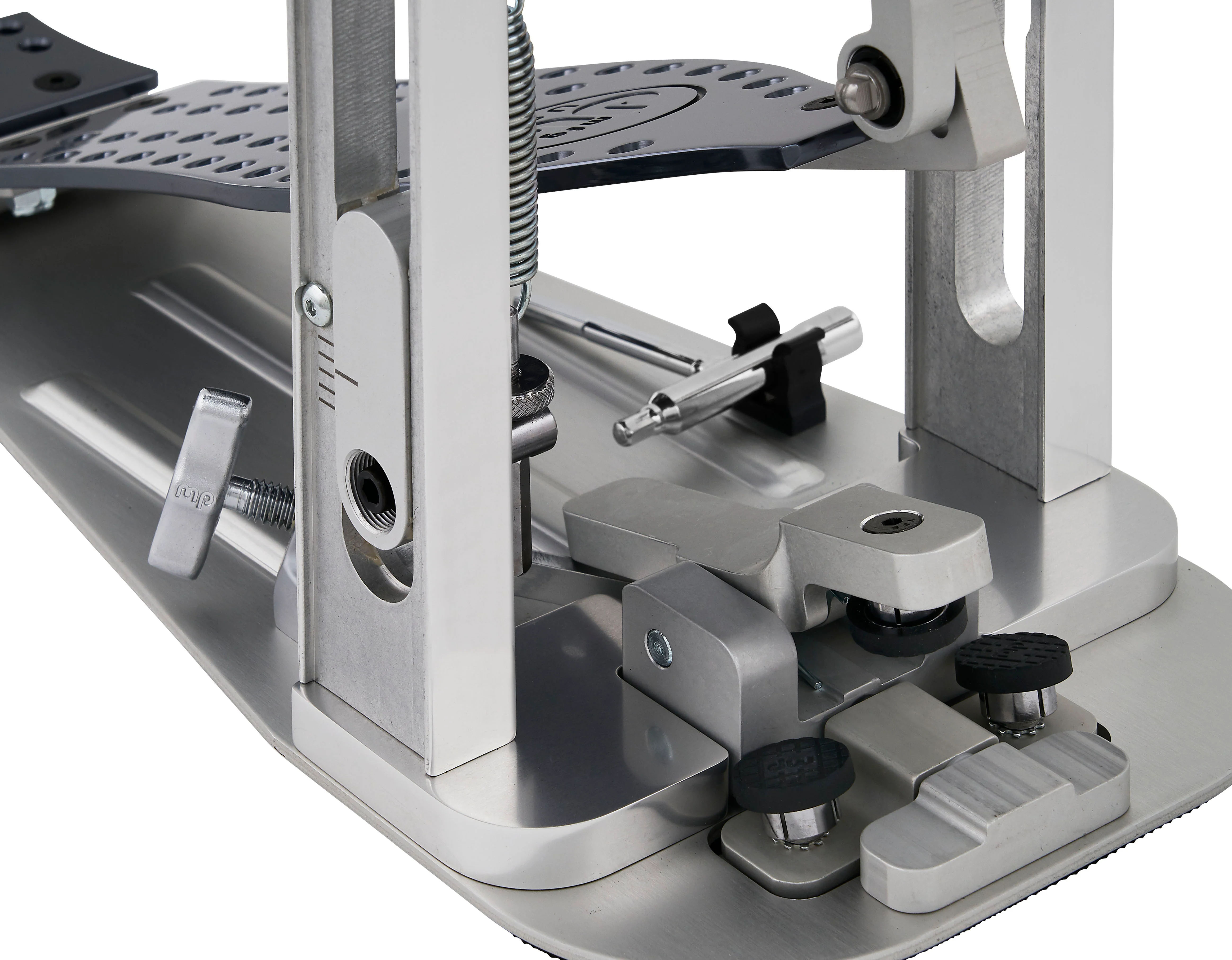 DW Drums MFG Series Machined Direct Drive Single Bass Drum Pedal with Extended Footboard, Polished Aluminum - Image 3