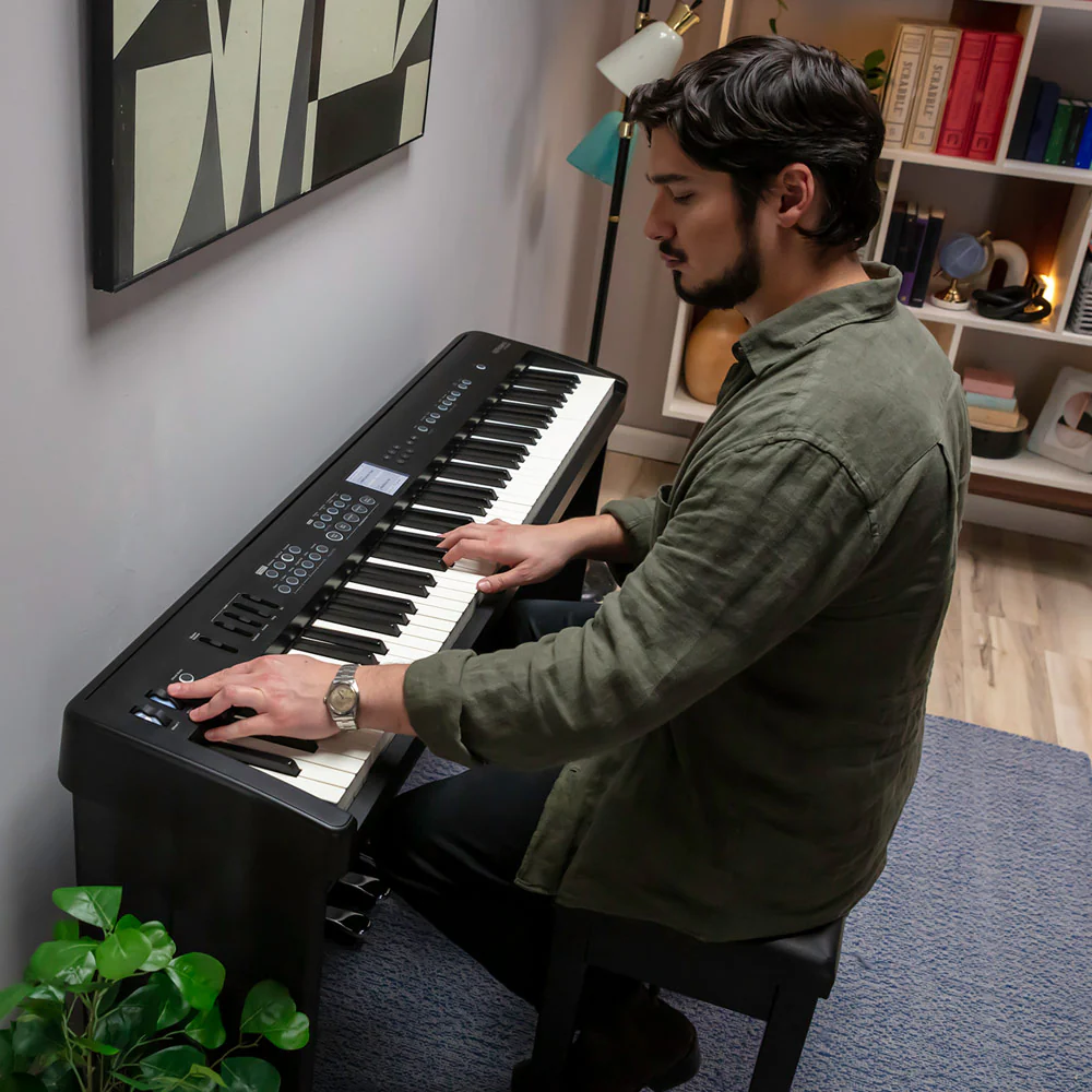 Roland FP-E50-BK Portable Piano with Accompaniments - Image 10