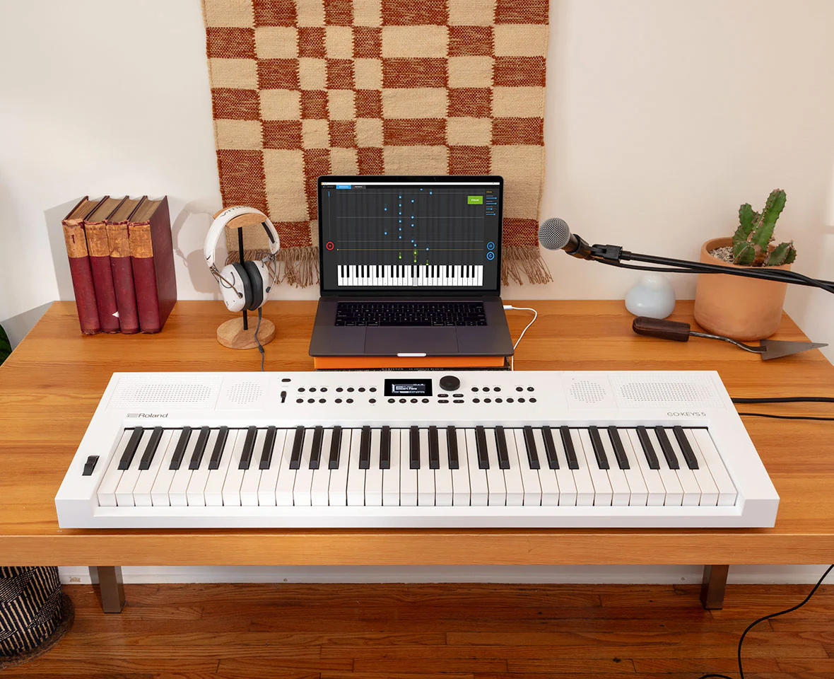 Roland GO:KEYS-5 Music Creation Keyboard (White) - Image 5