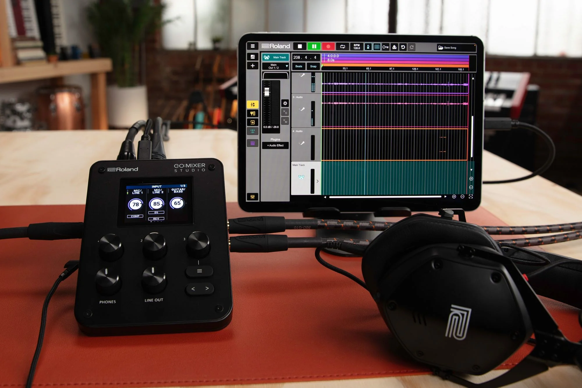 Roland GOMIXERST Compact Audio Mixer for Smart Phones - Image 12