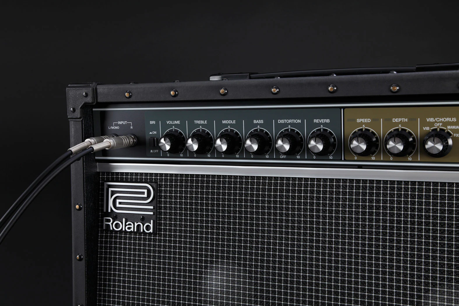 Roland JC-40 40 Watt 2 X 10" Stereo Guitar Combo - Image 8