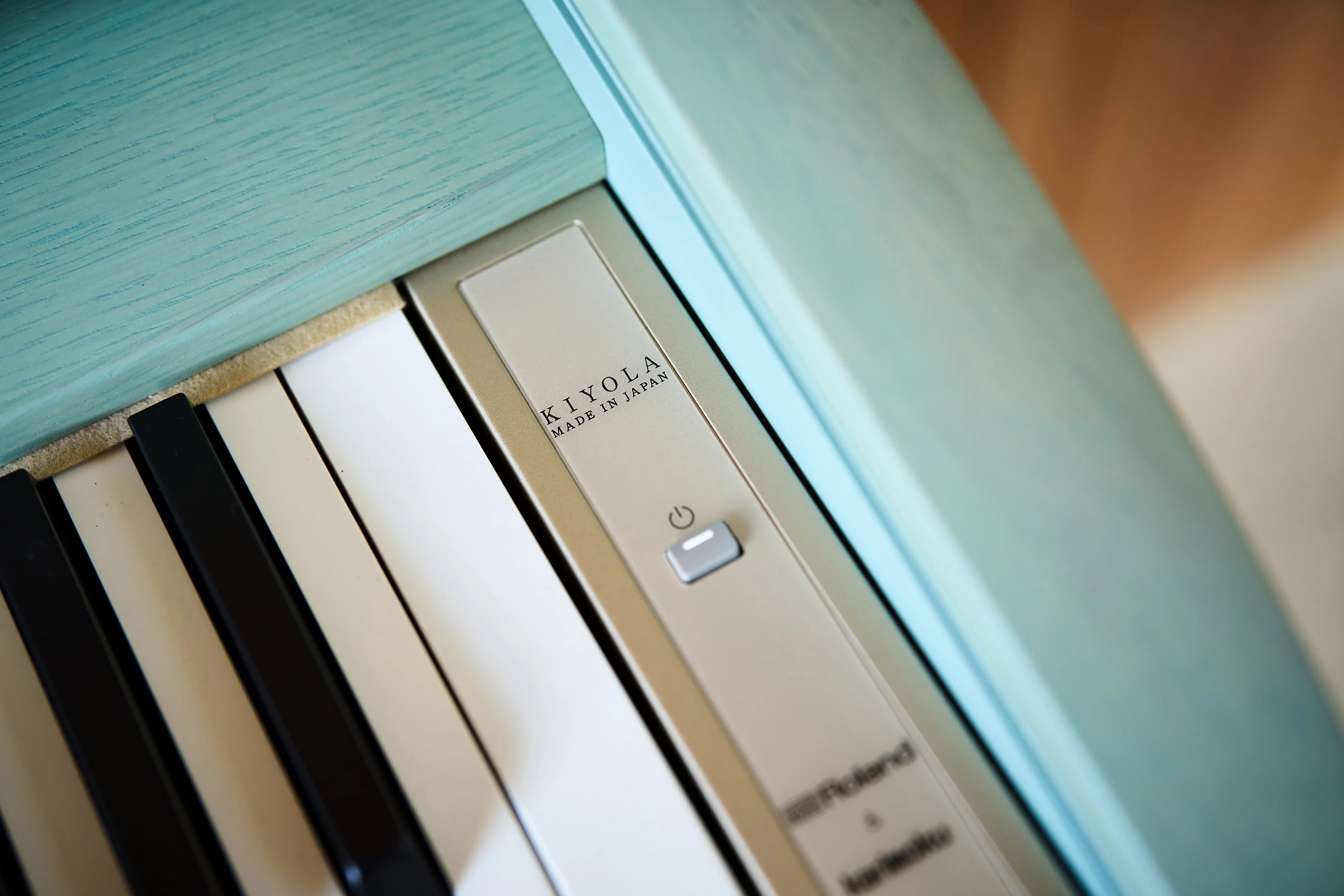 Roland KF-20-KG Karimoku Artisan Digital Piano, Solid Wood Cabinet (Celadon Green) - Image 8