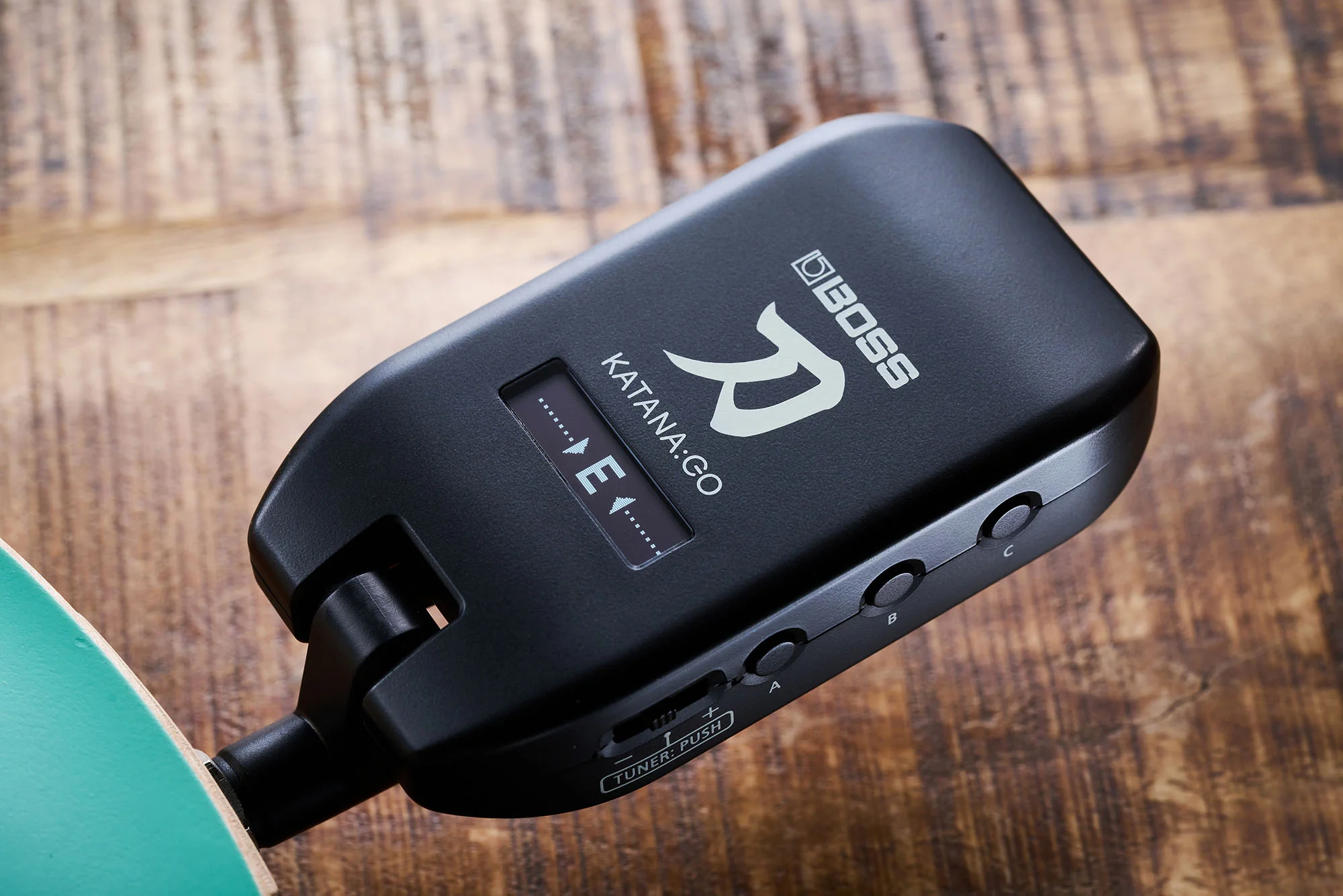 BOSS KTN-GO Katana Pocket Sized Headphone Amplifier - Image 7