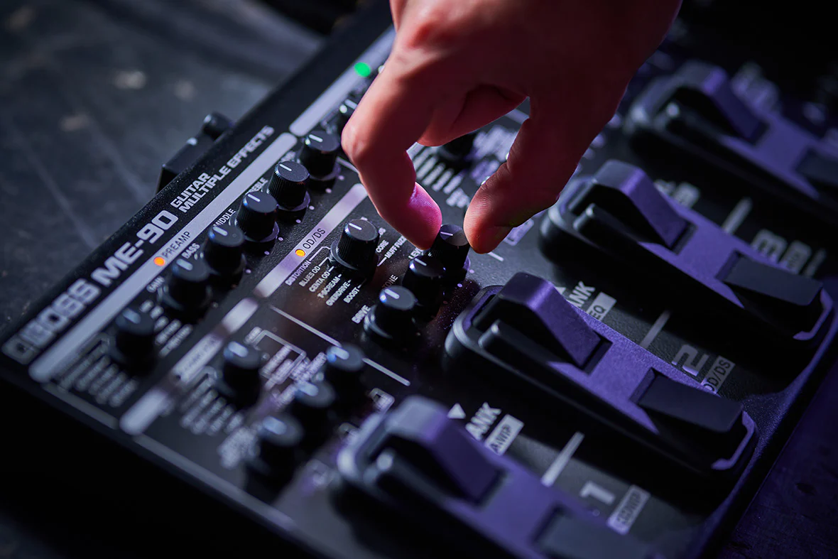 BOSS ME-90 Multi Effects Pedal - Image 9