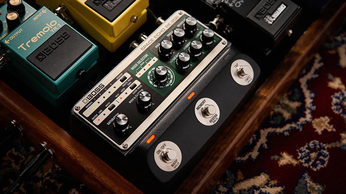 BOSS RE-202 Space Echo Pedal - Image 11