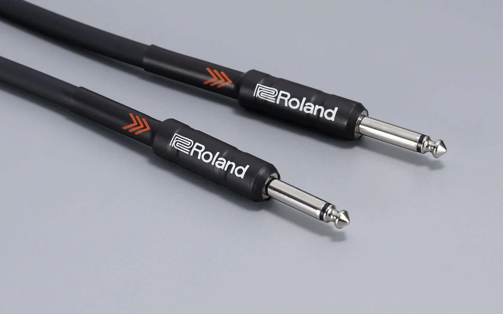 Roland RIC-B15 Instrument Cable, 15ft/4.5m, Straight/Straight 1/4" Jack, Black Series - Image 2