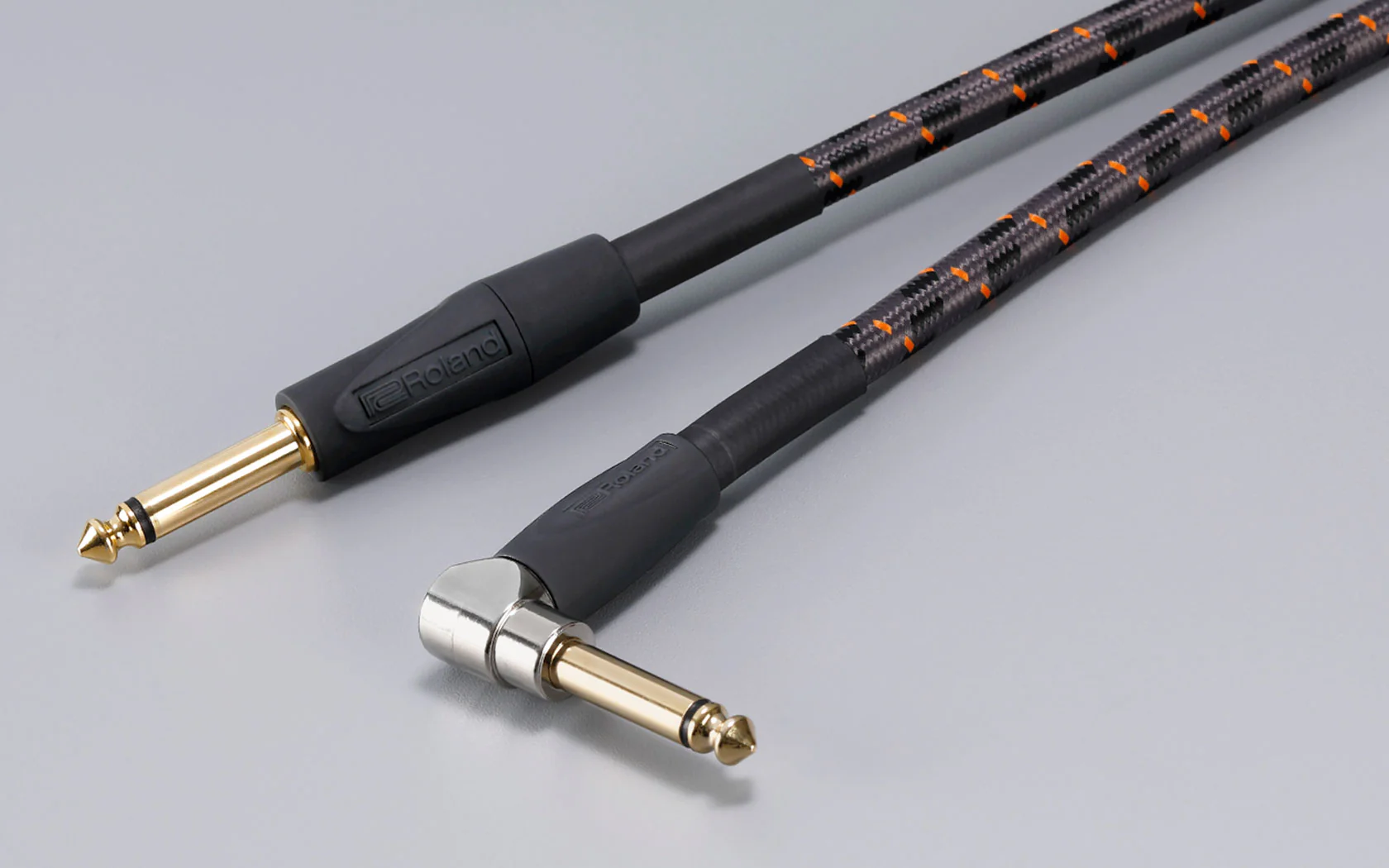 Roland RIC-G20A Instrument Cable, 20ft/6m, Angled/Straight 1/4" Jack, Gold Series - Image 2