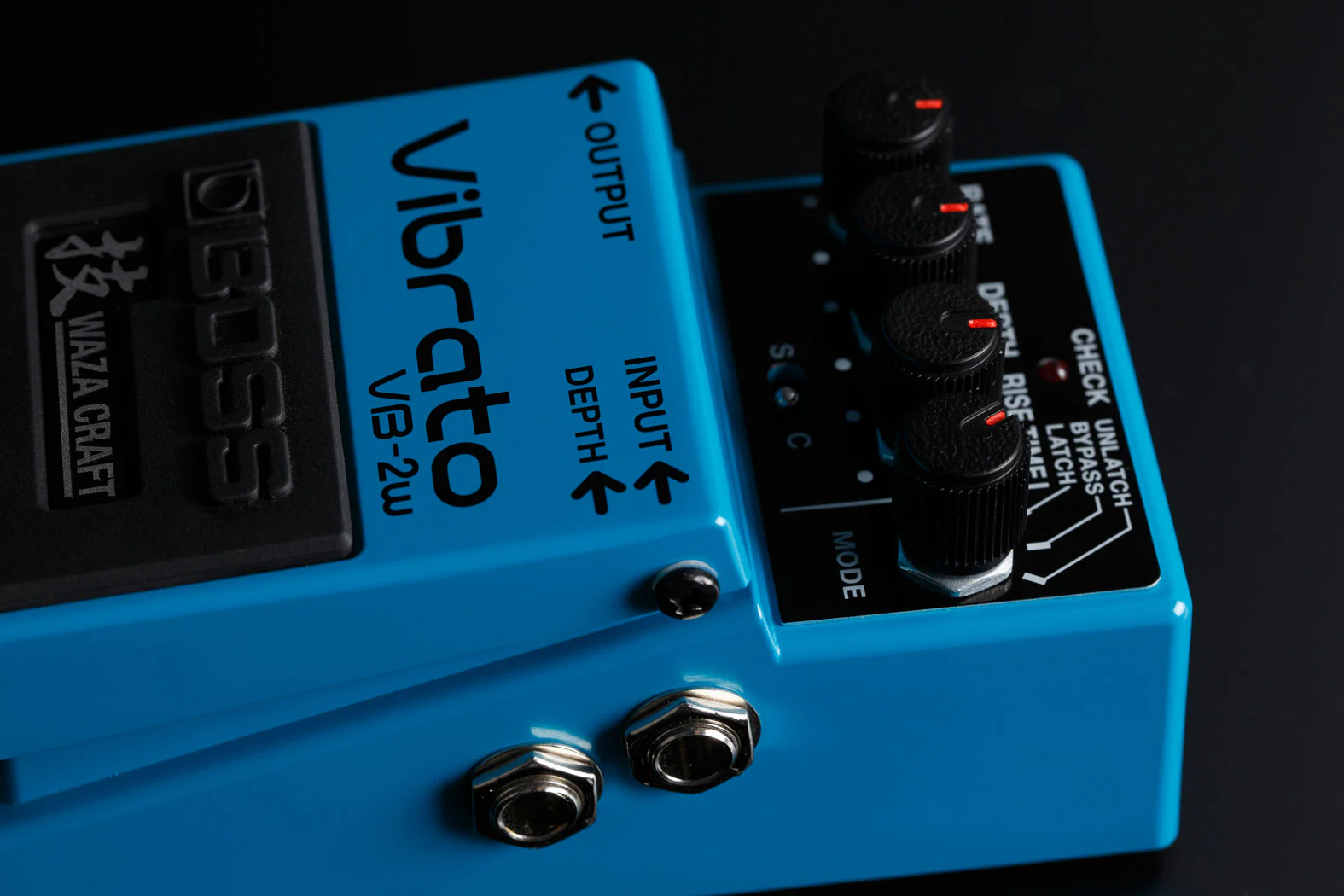 BOSS VB-2W Waza Craft Vibrato Pedal - Image 5