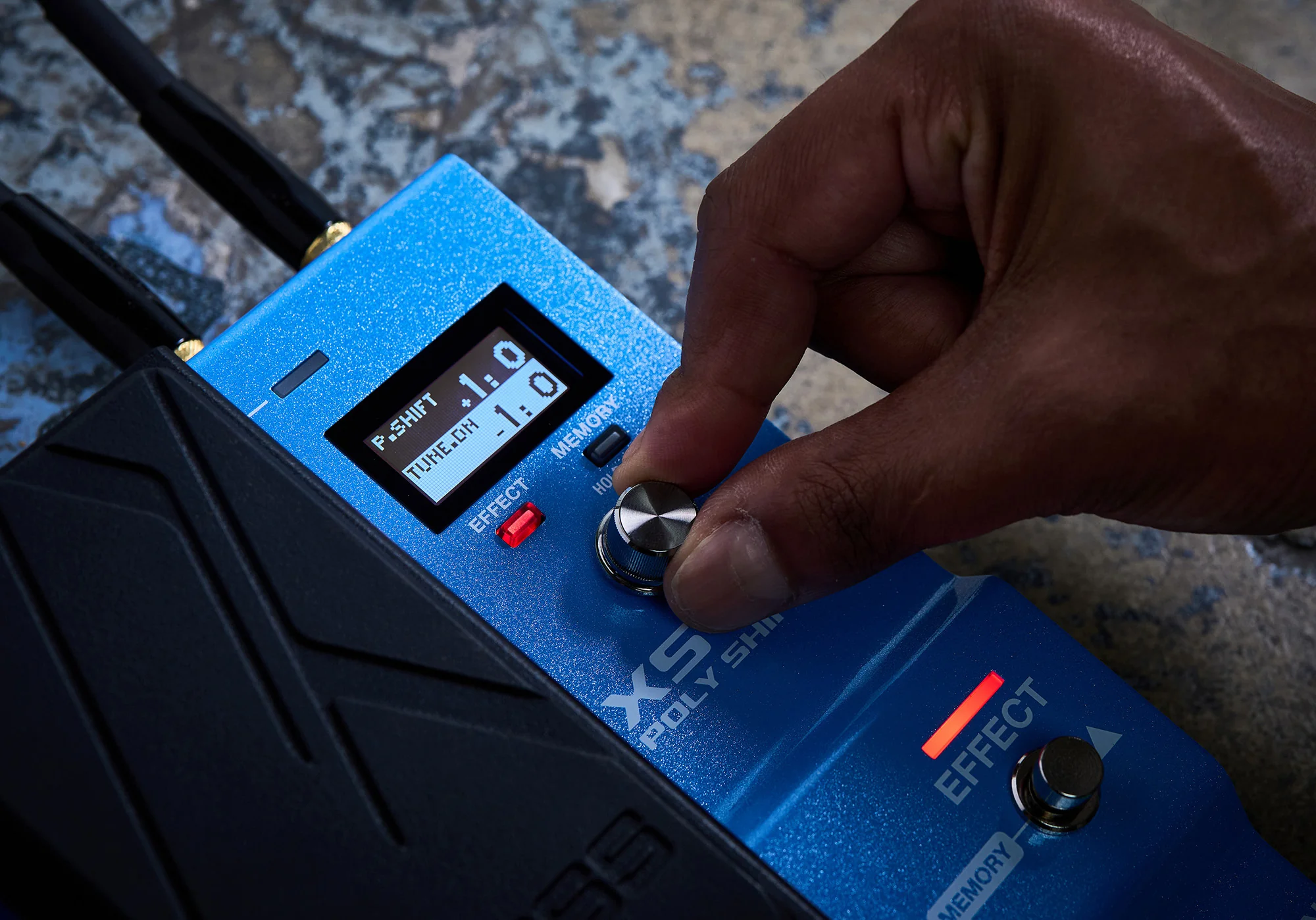 BOSS XS-100 Pitch Shifter with Expresion Pedal - Image 11